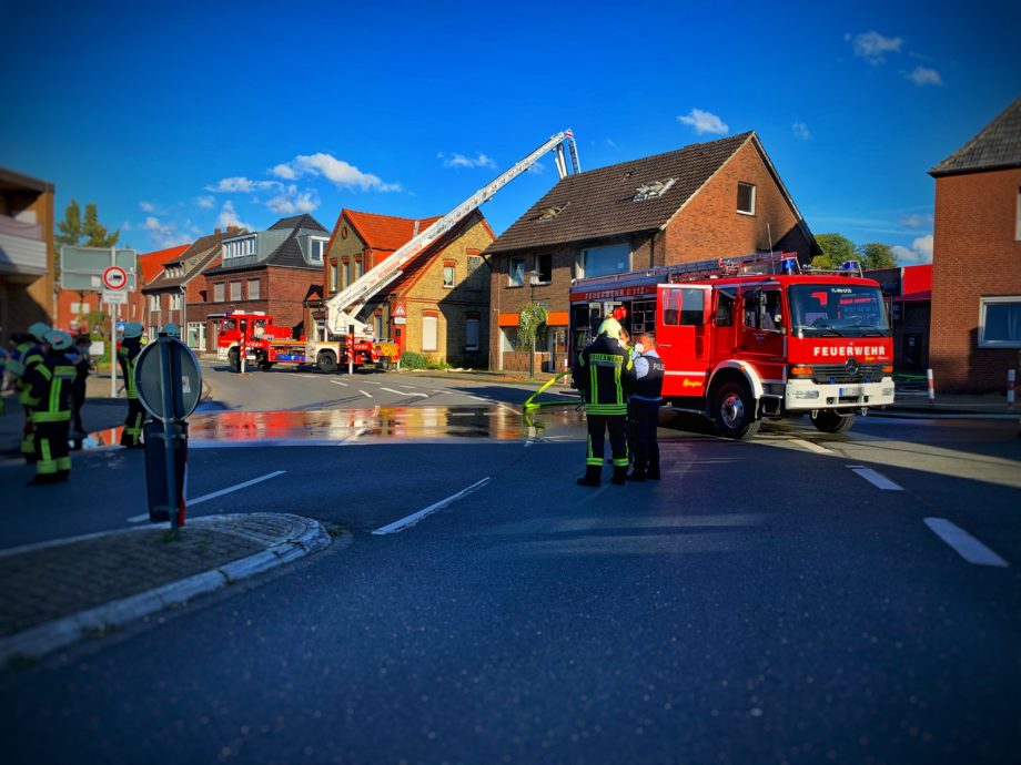 Wohnungsbrand in Wettringen fordert TLK Einsatz Freiwillige Feuerwehr