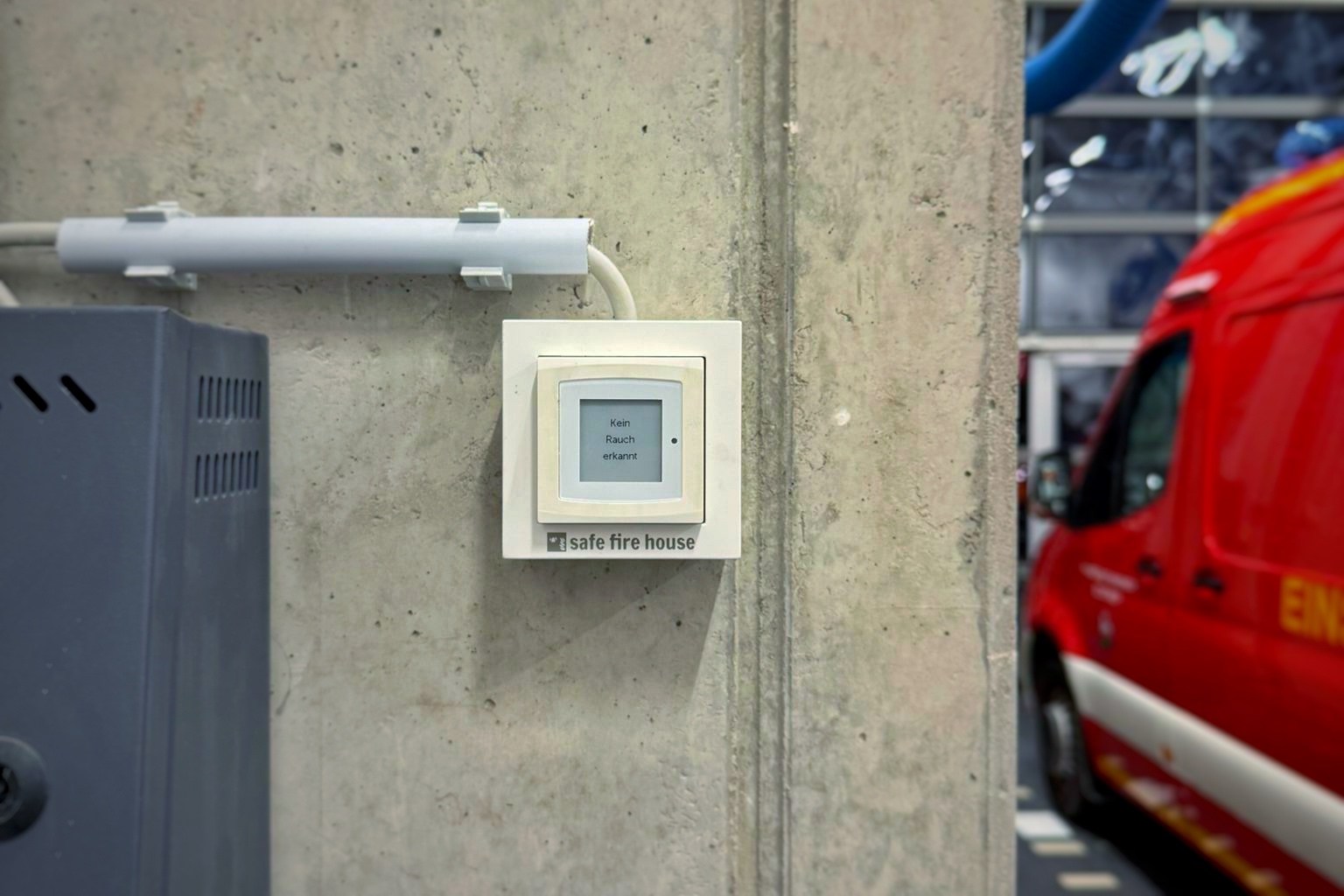 Rauchmelder_Fahrzeuge_FFO_SafeFireHouse_Installation (18)